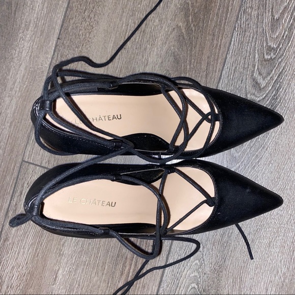 Faux Leather Black Heels w/ Tie - Picture 4 of 12